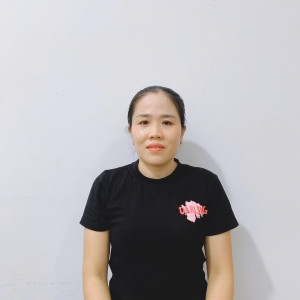 Chị Hương, 30 tuổi, quê Vĩnh Long - Tìm việc làm: Giúp việc nhà, chăm em bé.