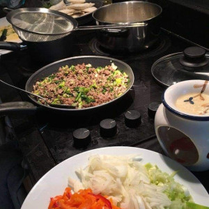Gần Chợ Bến Thành, Quận 1, Cần Chị Giúp Việc Nhà, Làm Ở Lại.