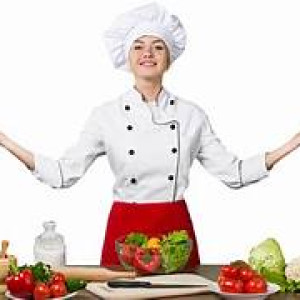 CẦN TUYỂN CHỊ NẤU ĂN NGON LƯƠNG 13 TRIỆU/ THÁNG NHẬN Ở LẠI