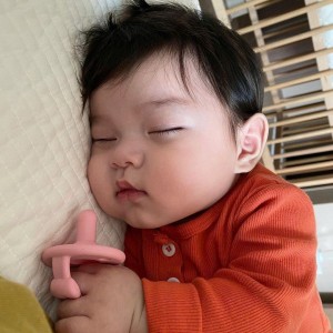 Em đang tìm chị chăm sóc bé 7 tháng tuổi