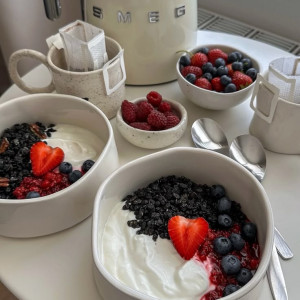 NHÀ QUẬN 4 TUYỂN CÔ GIÚP VIỆC ĂN Ở LẠI.