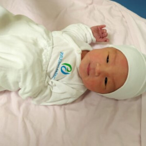 Tìm Gấp Hôm Nay Chị Đến Chăm Sóc Bé Nhận Ở Lại Gia Đình