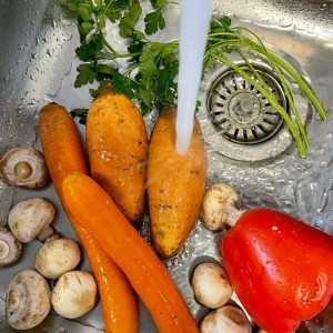 📢 CẦN TUYỂN CÔ VỀ SỐNG CÙNG BÀ Ở QUẬN 6