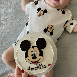 Cần tuyển gấp chi chăm sóc em bé ở lại tại Bình Thạnh lương 11 triệu