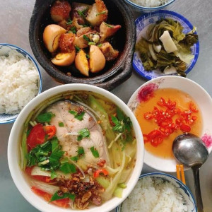 Nhà Ở Khu Căn Hộ Cao Cấp Quận 2 Cần Chị Giúp Việc.