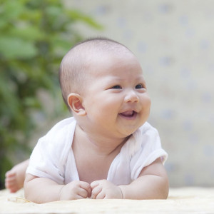 Tuyển gấp chị chăm em bé 9 tháng nhà chung cư