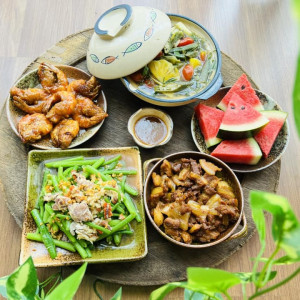 Cần Tìm Chị Chuyên Giúp Việc Nhà Bao Ăn Ở Lại