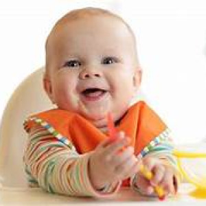 Tuyển cô giúp việc chăm em đi về tại Bình Tân