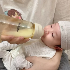 Cần Gấp Chị Chăm Sóc Bé Tốt Có Thể Ở Lại Với Gia Đình