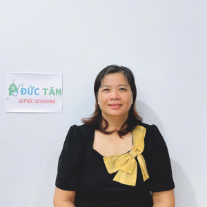 Cô Nương nhận giúp việc nhà phụ chăm bé cho gia đình ở lại tết