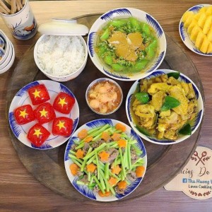 🌟 TUYỂN DỤNG GIÚP VIỆC ĂN Ở LẠI