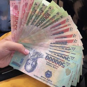 Em Đang Cần Tìm Chị Chuyên Giúp Việc Nhà