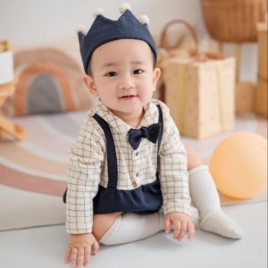 LƯƠNG 10 TRIỆU Tìm chị chăm em bé 1 tuổi tại gò vấp : 0978609760 ( có zalo)