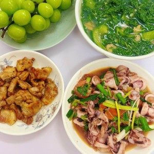 Nhà chỉ có 2 mẹ con tìm cô giúp việc nhà : 0978609760 ( có zalo)