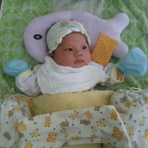 CẦN TUYỂN CHỊ CHĂM EM BÉ Ở LẠI THÀNH PHỐ THỦ ĐỨC