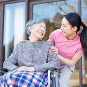 Cần Tuyển Gấn Chị Chăm Chị Em 54 Tuổi Làm Ở Q2