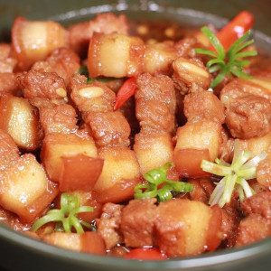 ĐƯỜNG PHAN XÍCH LONG, BÌNH THẠNH CẦN CHỊ CHĂM ÔNG ĐI LẠI YẾU LƯƠNG 10 TRIỆU