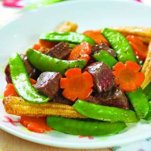 Gấp Gấp. Tuyển 1 Cô Giúp Việc Nhà, Nấu Ăn Ở Quận 3.