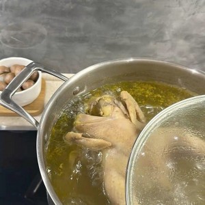 Tìm một chị đến giúp việc nhà Lương 9 triệu