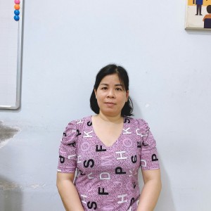 Chị Tìm Việc Chuyên Chăm Sóc Em Bé Từ Sơ Sinh Đi Làm Ngay:0906906537 ( Có Zalo)