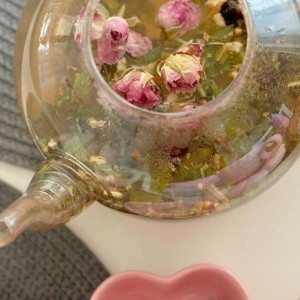 Sáng Nay Em Đang Có Công Việc Ở Lại Tìm Chị Nội Trợ