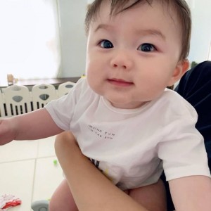 Chăm sóc bé sơ sinh ở quận 2 lương 12 triệu