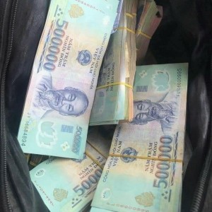 Gia Đình Em Hôm Nay Tìm Chị Đến Giúp Việc Nhà