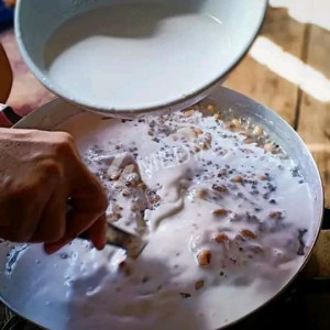 Đầu tháng nhà con cần tìm gấp 1 cô giúp việc nhận làm ăn ở lại