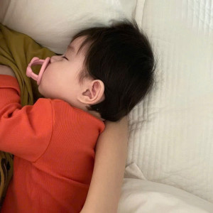 Tìm Chị Chăm Sóc Bé Giỏi Ở Lại Được Cùng Gia Đình