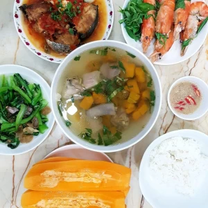 Nhà Cô Chú Tìm Chị Nội Trợ