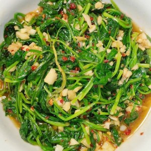 Em tìm cô về giúp việc nhà ở quận 4 lương 10 triệu bao ăn ở