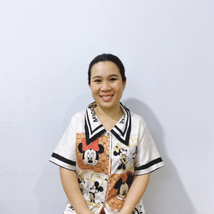 Chị Huyền, 40t, quê miền Trung mong muốn việc: chăm em bé, phụ việc nhà