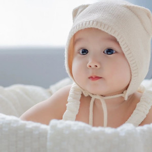 Nhà em quận Bình Tân tuyển gấp chị chăm em bé ở lại tại nhà quận  0978609760