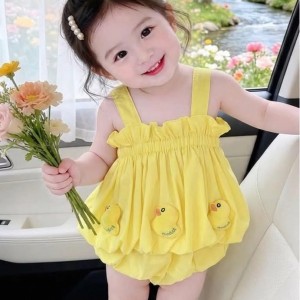 Chị thích chăm em bé gọi em nhận việc đi làm nha : 0978609760 ( có zalo)