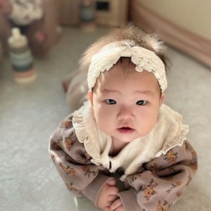 Vợ Chồng Cần Lắm Chị Chăm Bé Có Kinh Nghiệm