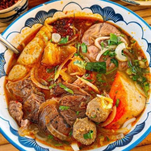 Penthouse Ở Quận 3 Cần Chị Giúp Việc Bao Ăn Ở Lại.