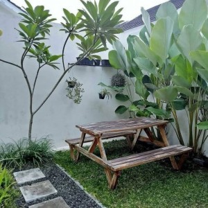 CẦN MỘT CHÚ LÀM VƯỜN ĂN Ở LẠI CÔNG TY LƯƠNG 10TR + PHỤ CẤP