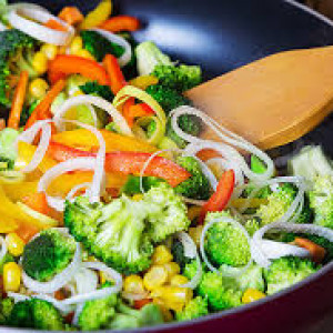 CẦN CHỊ GIỎI VIỆC NHÀ NẤU ĂN NGON