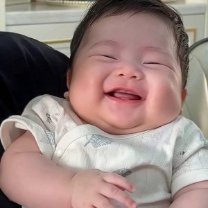 Em Bé Em Trộm Vía Đáng Yêu Tìm Ngay Cô Bảo Mẫu Tại Q2: 0978609760 ( Có Zalo)