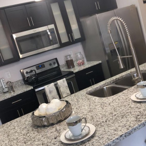 Nhà Mới Xây Ở Thủ Đức Tìm Chị Giúp Việc.