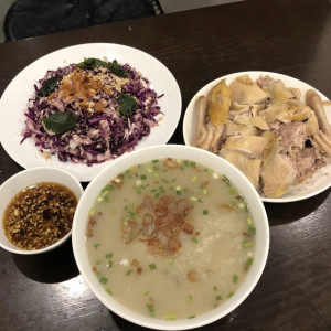 Vợ Chồng Tìm Gấp Chị Đến Dọn Dẹp Nhà Cửa