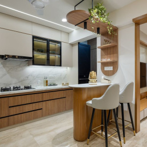 CẦN CÔ CHĂM ÔNG BỊ LẪN Ở QUẬN 6 LƯƠNG 13 TRIỆU.