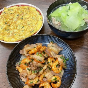 Em đang muốn tìm chị giúp việc nội trợ làm ở lại có phòng riêng