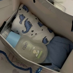 Gia đình cần cô chăm bé 8 tháng tuổi  ở Quận 4 lương 12 triệu.