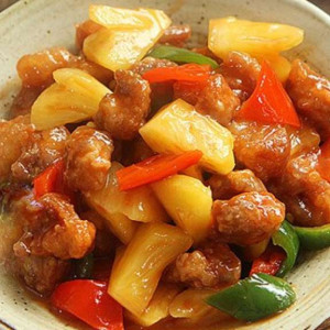 Gấp gấp ạ  Tuyển chị giúp việc nhà cho sếp tại quận 7.