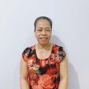 Chị Tâm, sinh năm 1976, quê Sài gòn - Tìm việc làm: Giúp việc nhà, phụ quán, chăm bệnh.