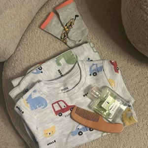 👶 TUYỂN CÔ CHĂM BÉ ĂN Ở LẠI LƯƠNG 12 TRIỆU/THÁNG.