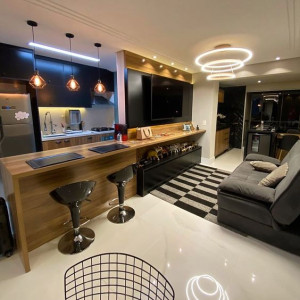 Em Tuyển Chị Giúp Việc Cho Nhà Bác Sĩ.