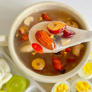 TUYỂN GẤP CÔ CHĂM EM BÉ 8 THÁNG Ở LẠI, LƯƠNG 11 TRIỆU