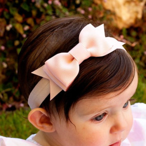 Tuyển 2 chị giúp việc chăm bé nhận ở lại tại Thành phố bến tre.